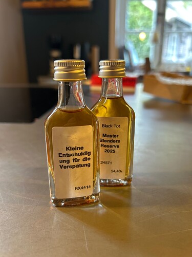 Sensationelle Überraschung zum Wochenende! Dickes Dankeschön @TheDunderHut