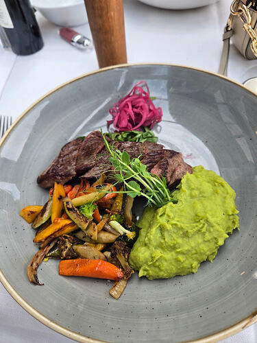 image_cropper_1764351980421